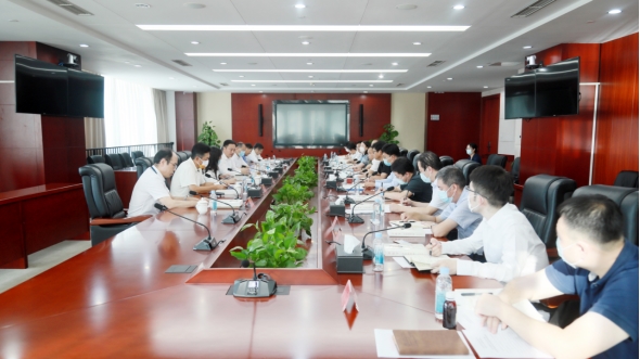 中林集團黨委理論學習中心組專題學習研討習近平總書記在省部級主要領導干部專題研討班上的重要講話精神