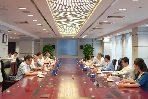 余紅輝拜訪中國農(nóng)業(yè)銀行黨委書記、董事長谷澍